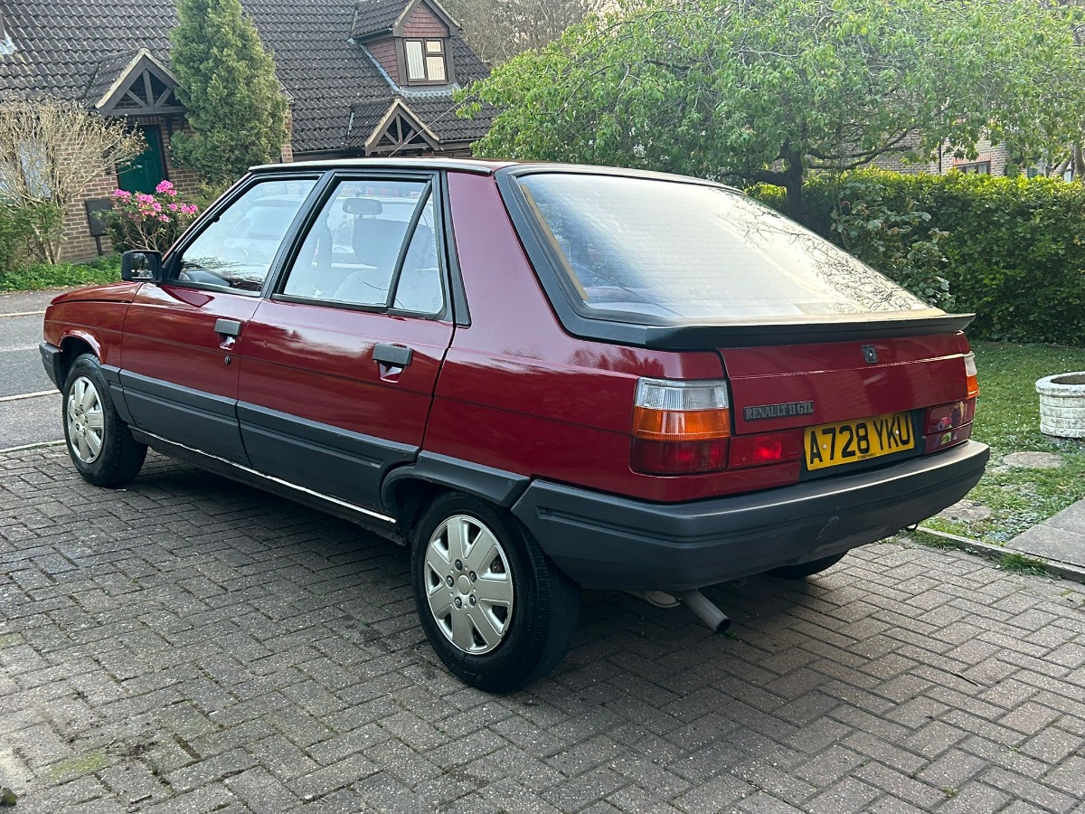 1984 Renault 11 Image 3